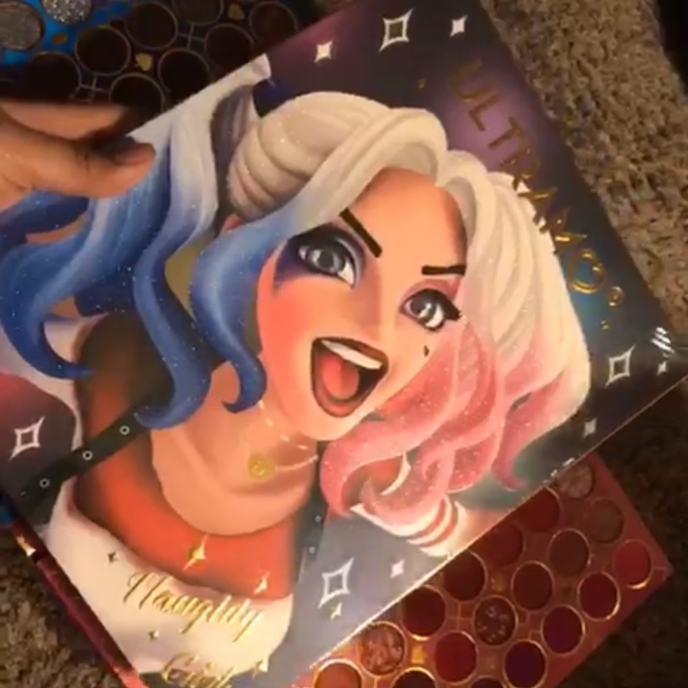 Harley Queen palette completely new